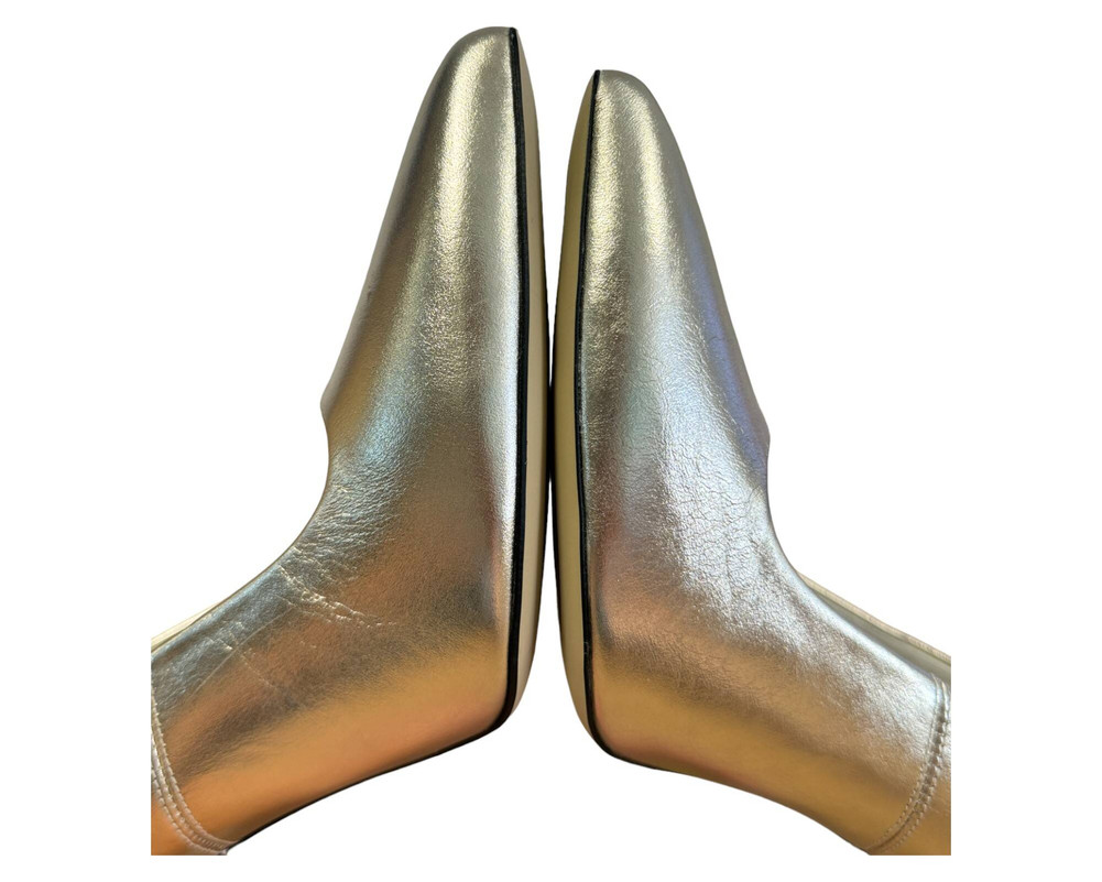 R. Polański  SZPILKI  damskie 40/39