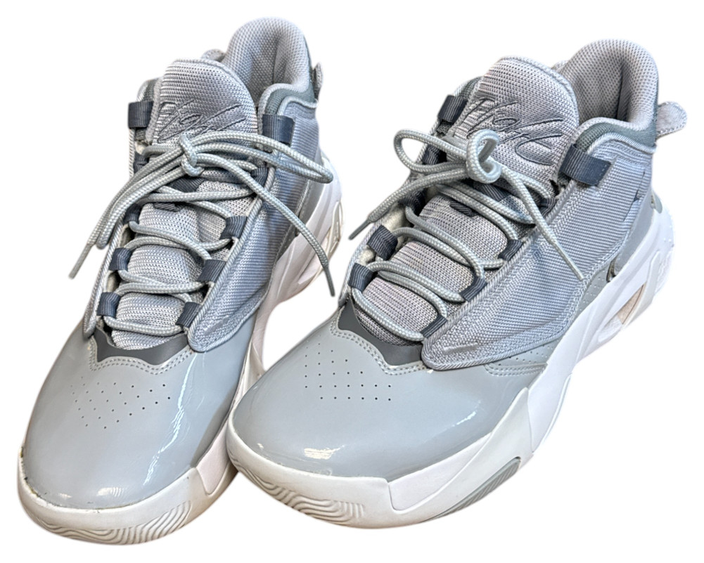 Nike JORDAN MAX AURA 4 BUTY SPORTOWE wysokie męskie 42,5