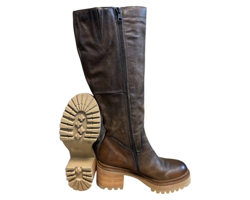 MJUS  KOZAKI  damskie 38