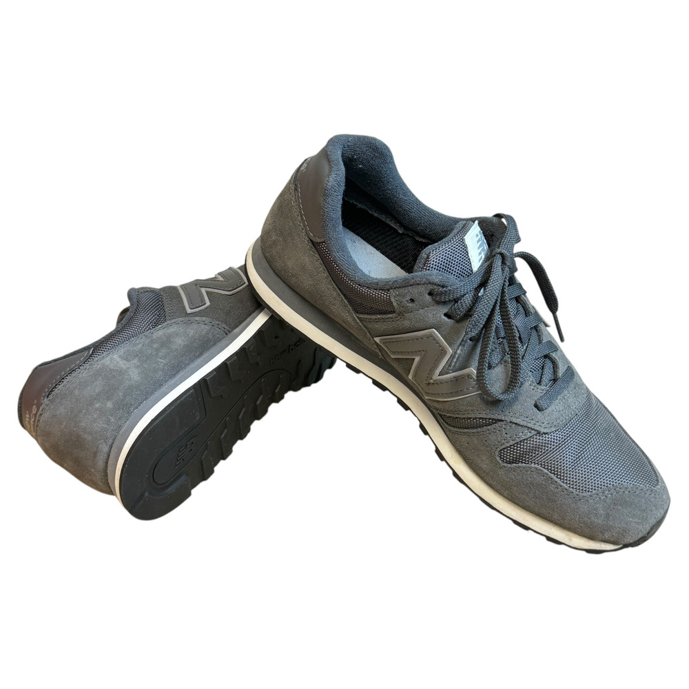New Balance BUTY SPORTOWE męskie 41.5