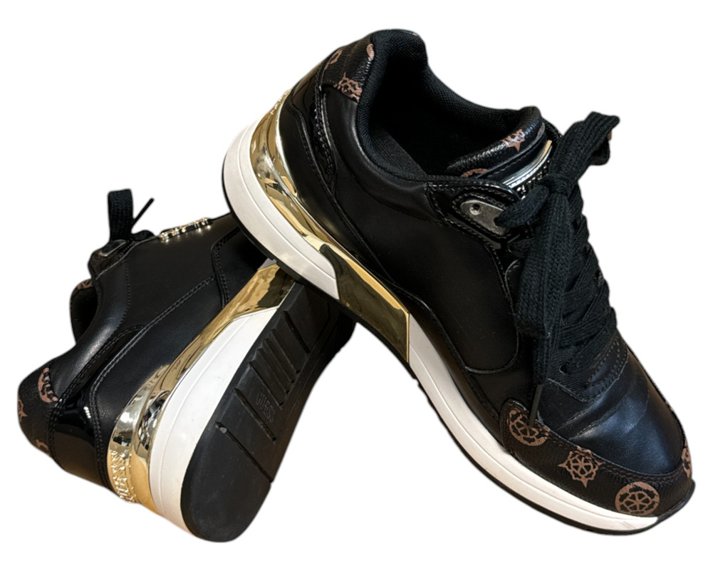 Guess Moxea BUTY SPORTOWE  damskie 36