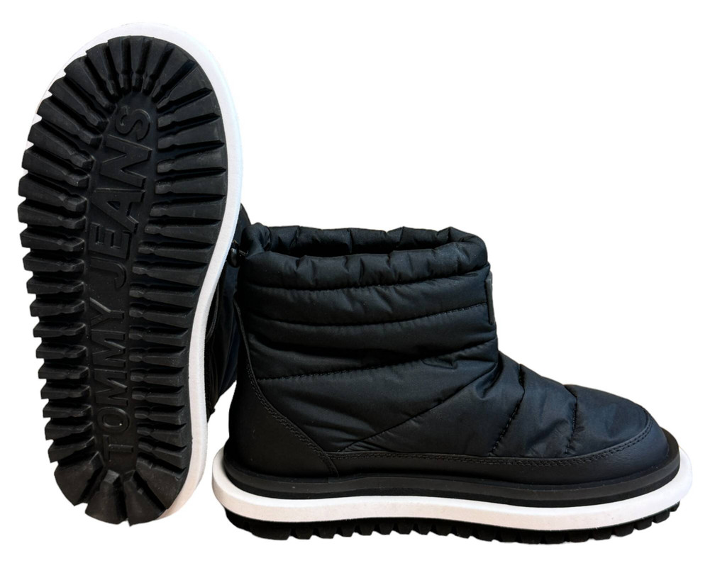 Tommy Jeans  ŚNIEGOWCE  damskie 37