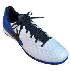 Nike Legend 8 club IC BUTY SPORTOWE męskie 45,5