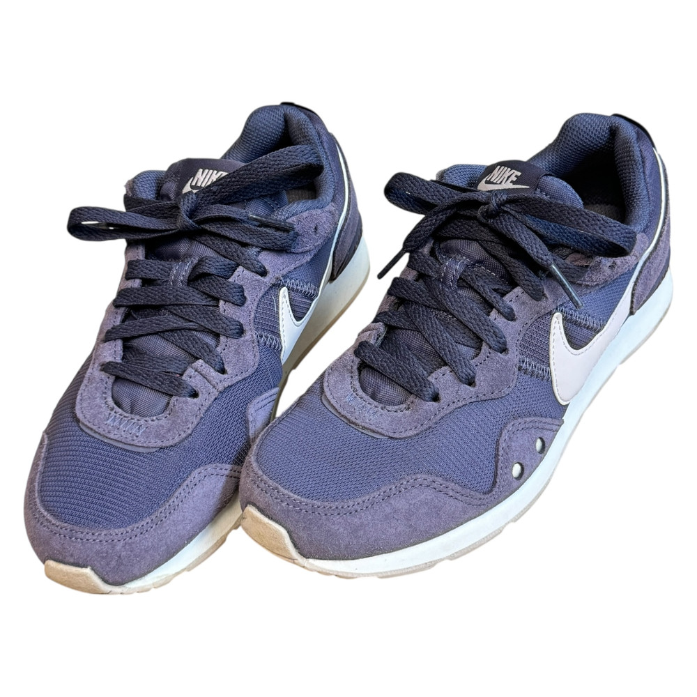 Nike VENTURE RUNNER BUTY SPORTOWE damskie 37.5