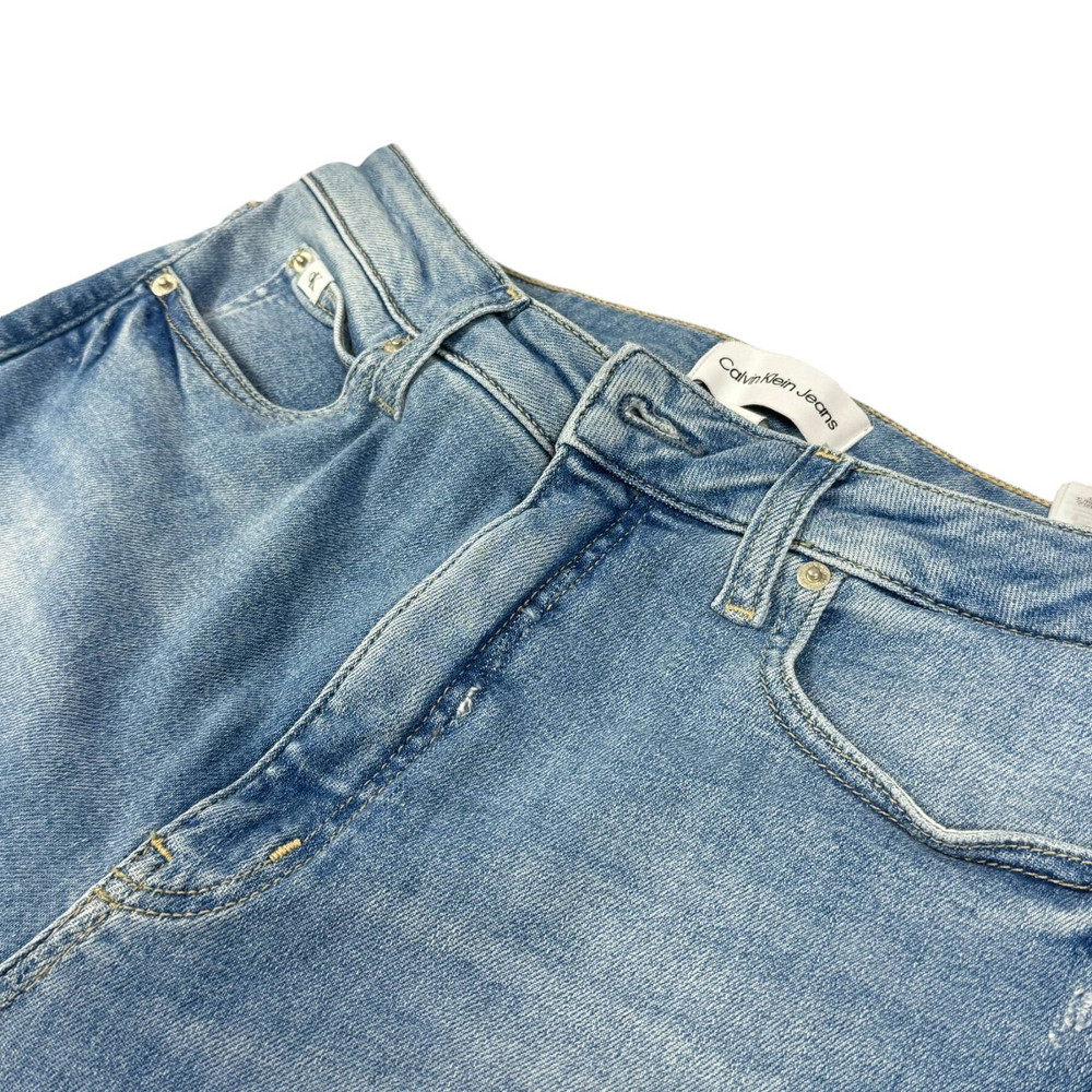 Spodnie Jeansy Calvin Klein Jeans  L J20J220853