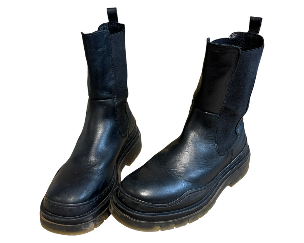 BOTKI Skórzane damskie 38