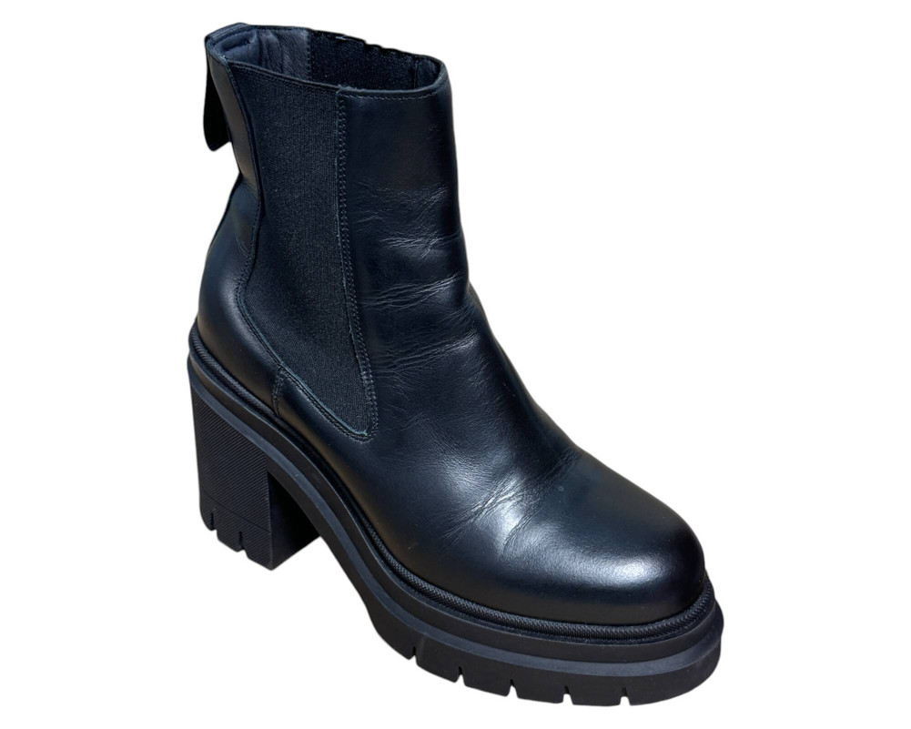 Hugo Kris  BOTKI  damskie 39