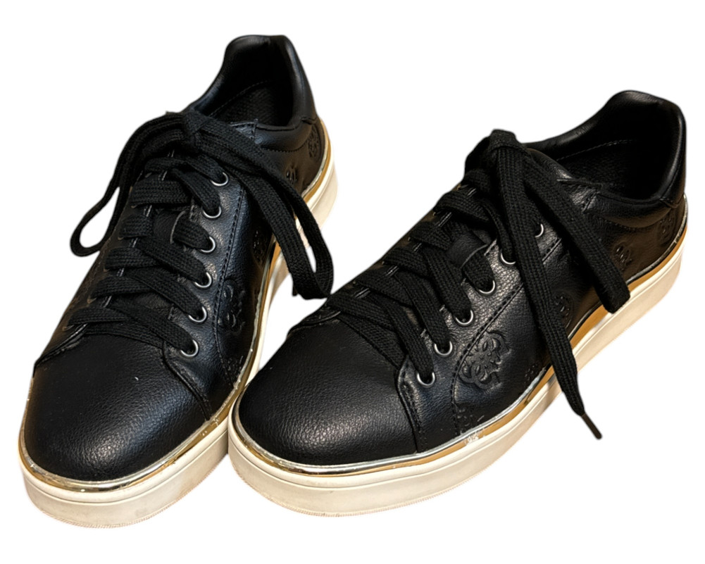 Guess  TRAMPKI  damskie 36