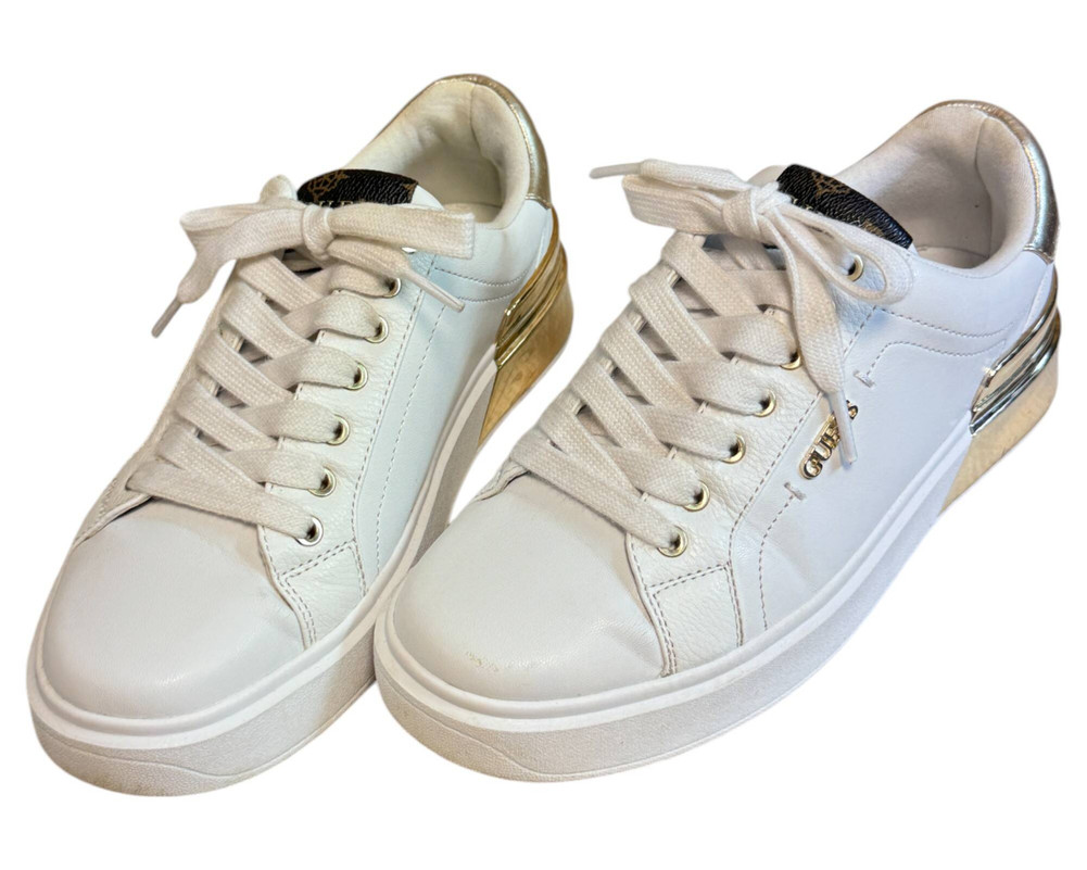 Guess  TRAMPKI  damskie 39