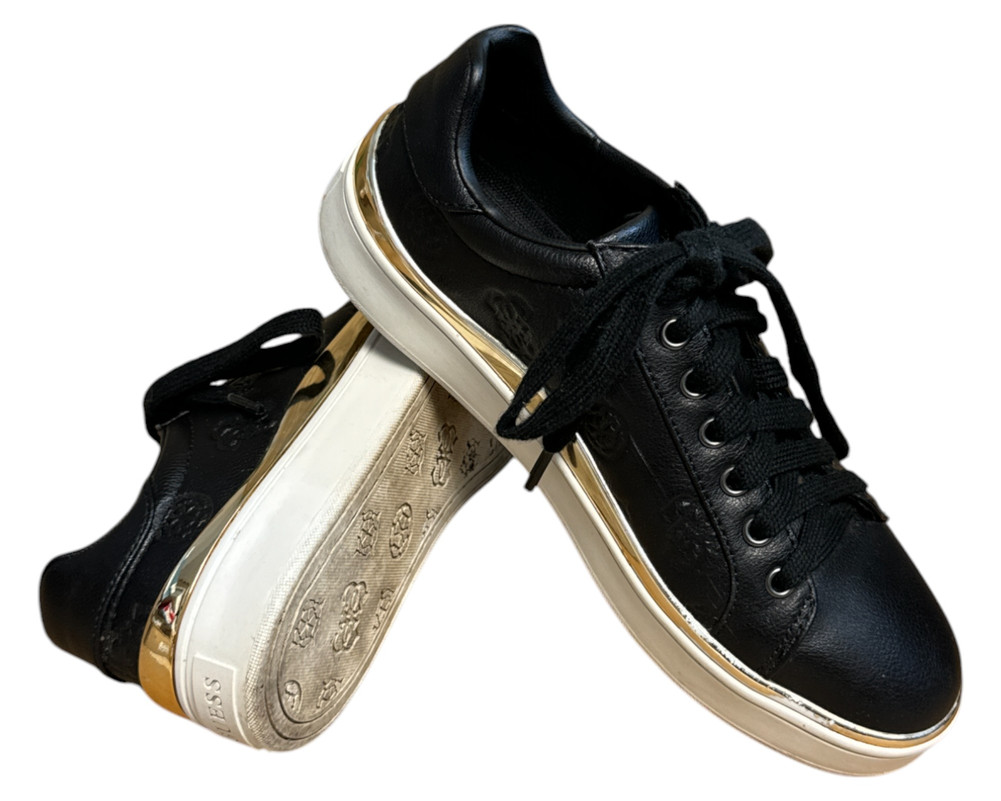 Guess  TRAMPKI  damskie 36