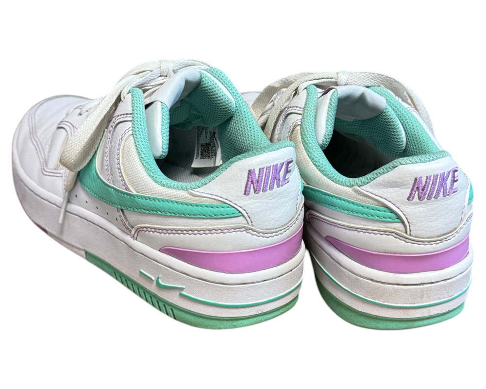 Nike GAMMA FORCE BUTY SPORTOWE  damskie 39