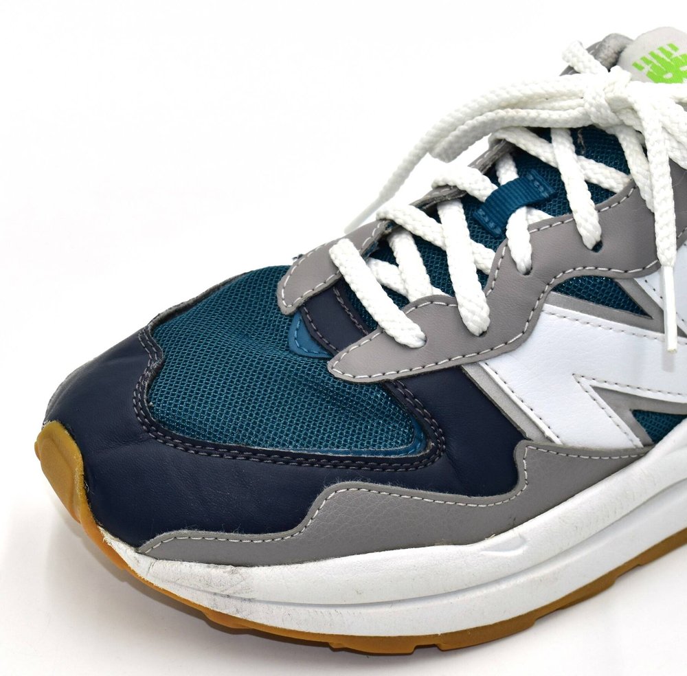 New Balance  BUTY SPORTOWE  dziecięce 39