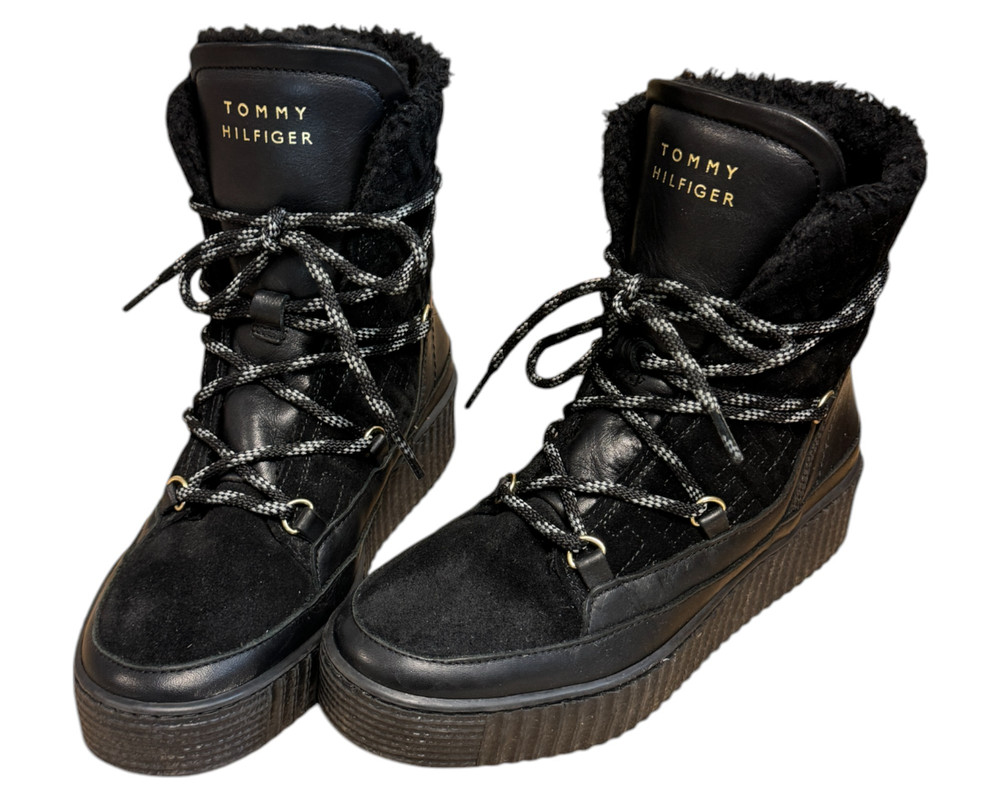 Tommy Hilfiger  Monogram  ŚNIEGOWCE  damskie 38