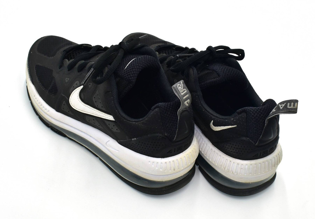 Nike Air Max Genome BUTY SPORTOWE damskie 38