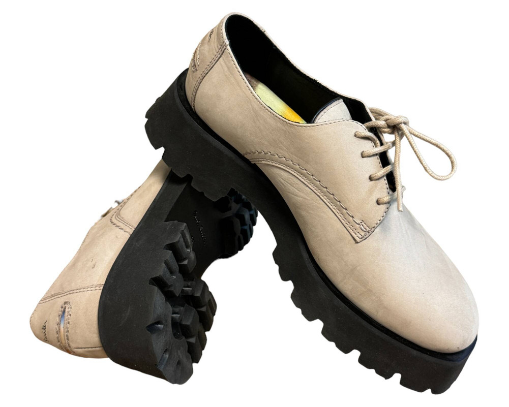 Paul Smith  PÓŁBUTY  damskie 38