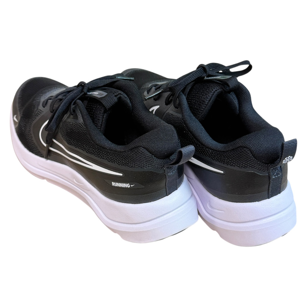 Nike Cosmic Runner BUTY SPORTOWE dziecięce 39/40