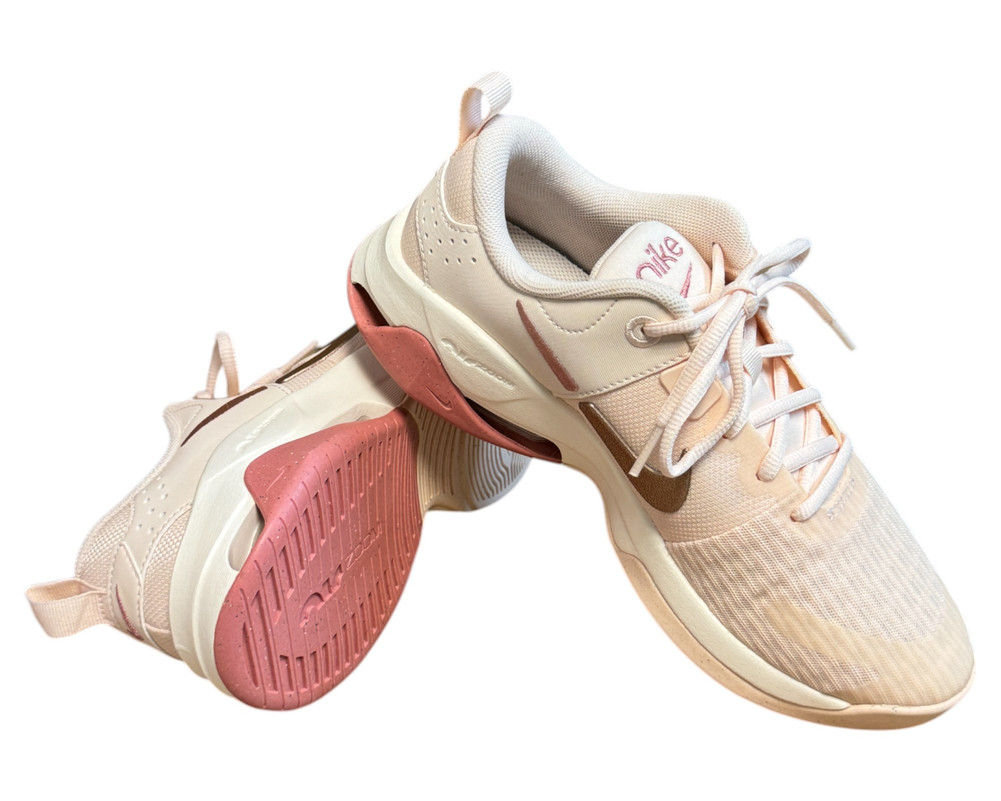 Nike Nike Zoom Bella 6 BUTY SPORTOWE  damskie 40/39