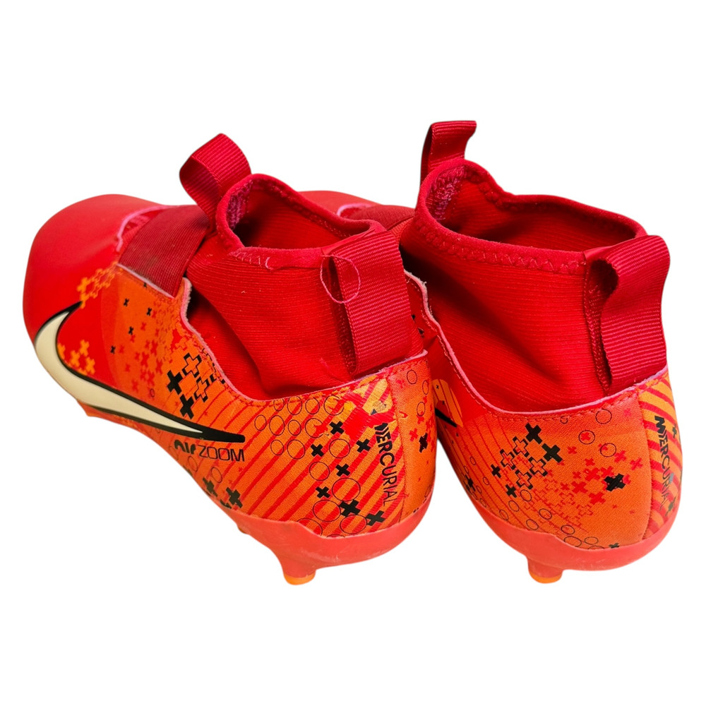 Nike Zoom Mercurial Superfly 9 Academy  BUTY SPORTOWE korki dziecięce 37,5