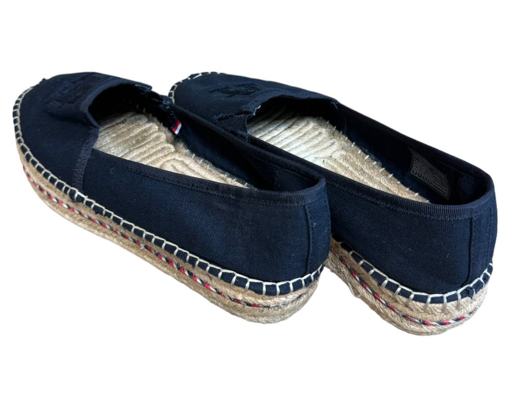 Tommy Hilfiger TH EMBROIDERED FLATFORM PÓŁBUTY Espadryle damskie 38