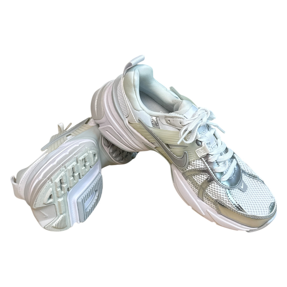 Nike V2K Run BUTY SPORTOWE damskie 37.5/36.5