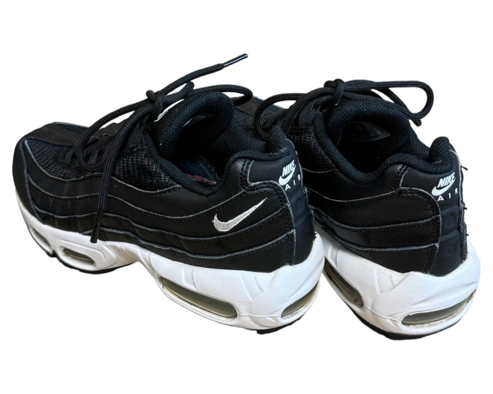 Nike W Air Max 95 BUTY SPORTOWE  damskie 37.5