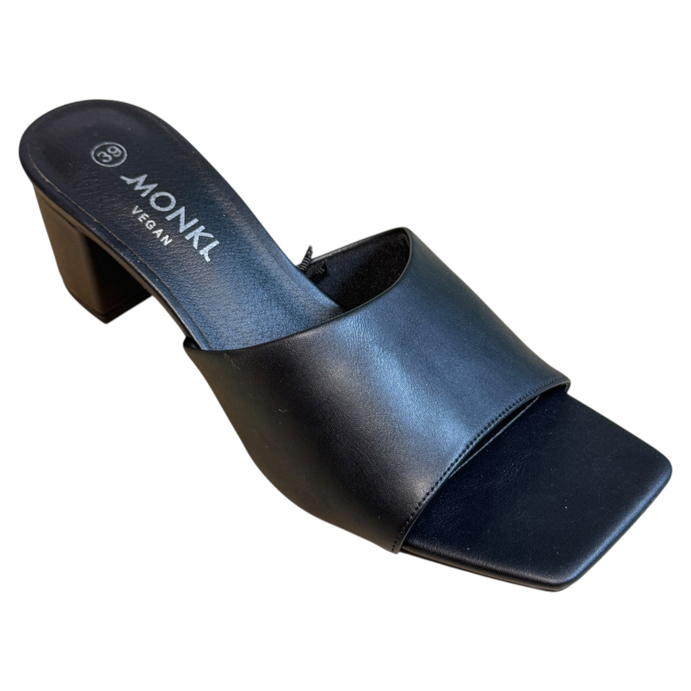 Monki KLAPKI damskie 39