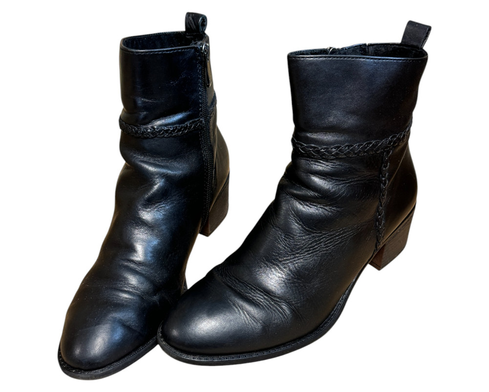 Marco Tozzi  BOTKI  damskie 40