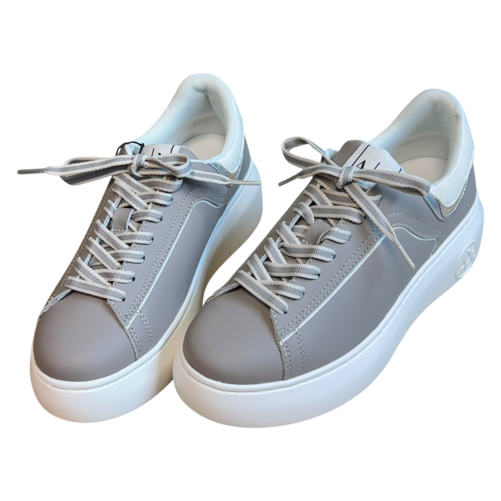 Armani Exchange BUTY SPORTOWE damskie 39/38