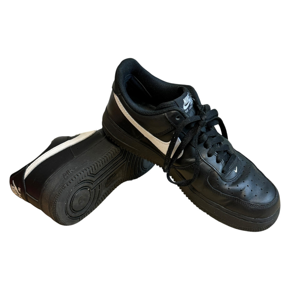 Nike AIR FORCE 1 '07 BUTY SPORTOWE damskie 42