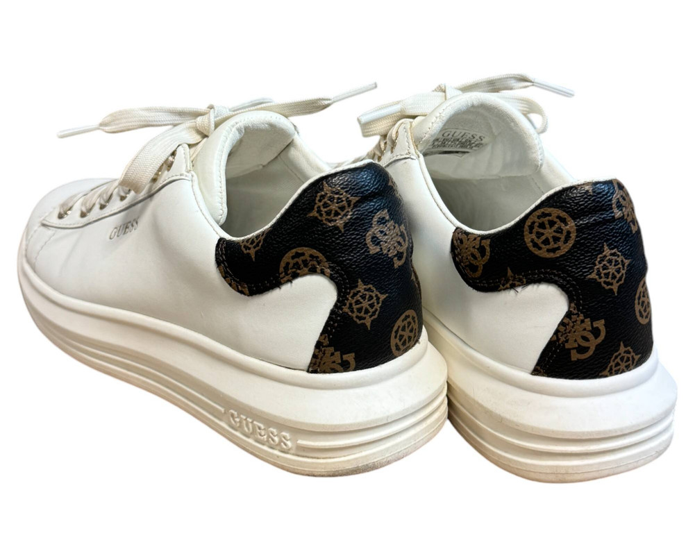 Guess Vibo TRAMPKI  damskie 38