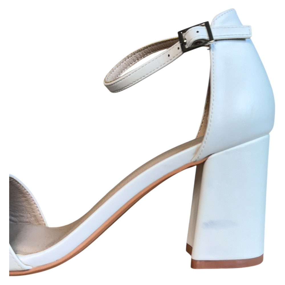 About You Alisha SANDAŁY damskie 38