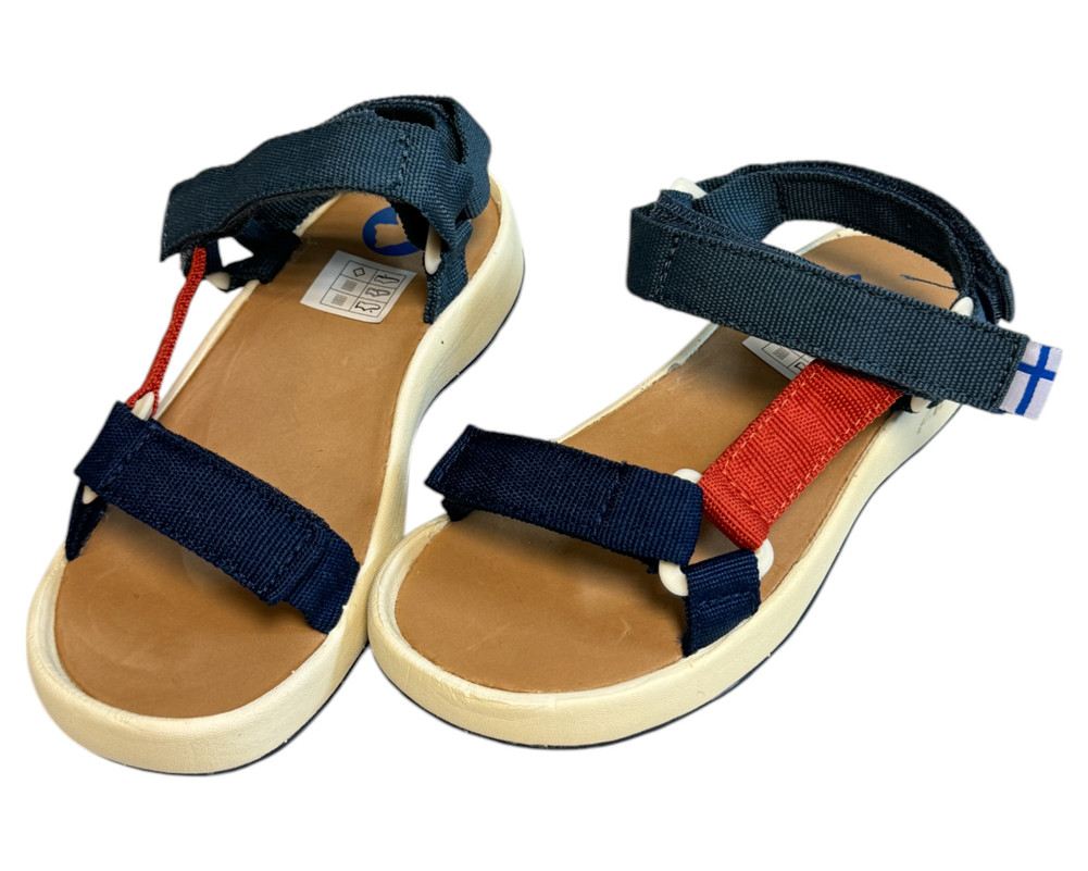 Finkid Nauha SANDAŁY  dziecięce 30