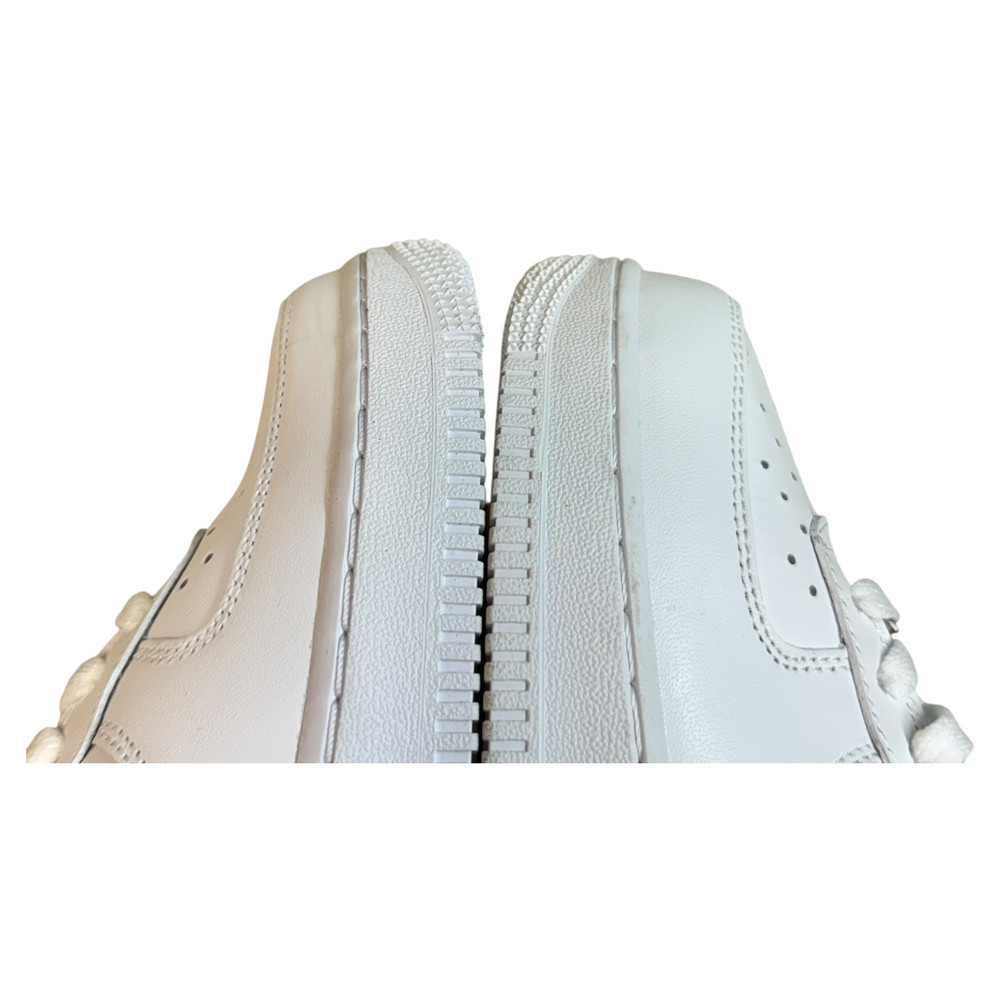 Nike Air Force 1'07  BUTY SPORTOWE damskie 38.5/39