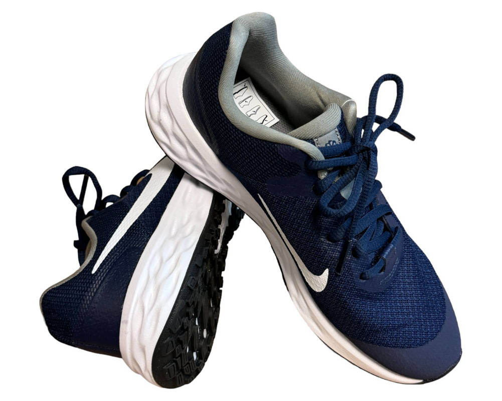 Nike Revolution 6 BUTY SPORTOWE damskie 35.5