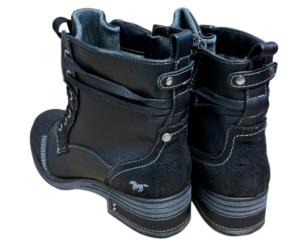 Mustang  BOTKI  damskie 38