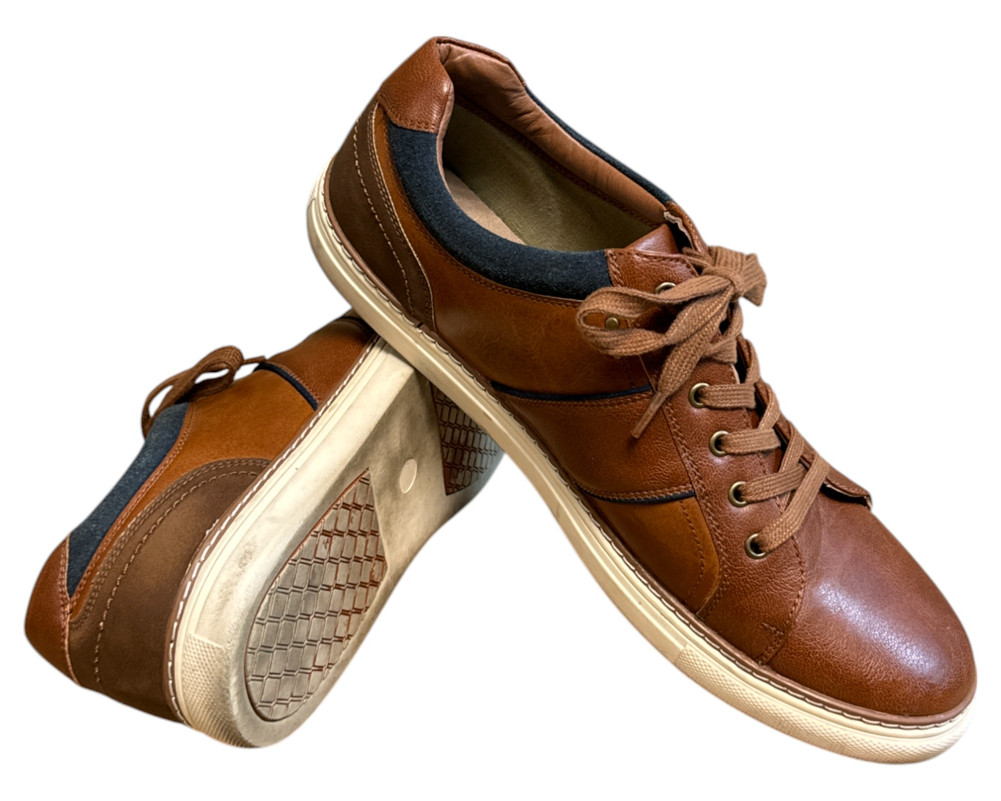 Bata  TRAMPKI  męskie 45