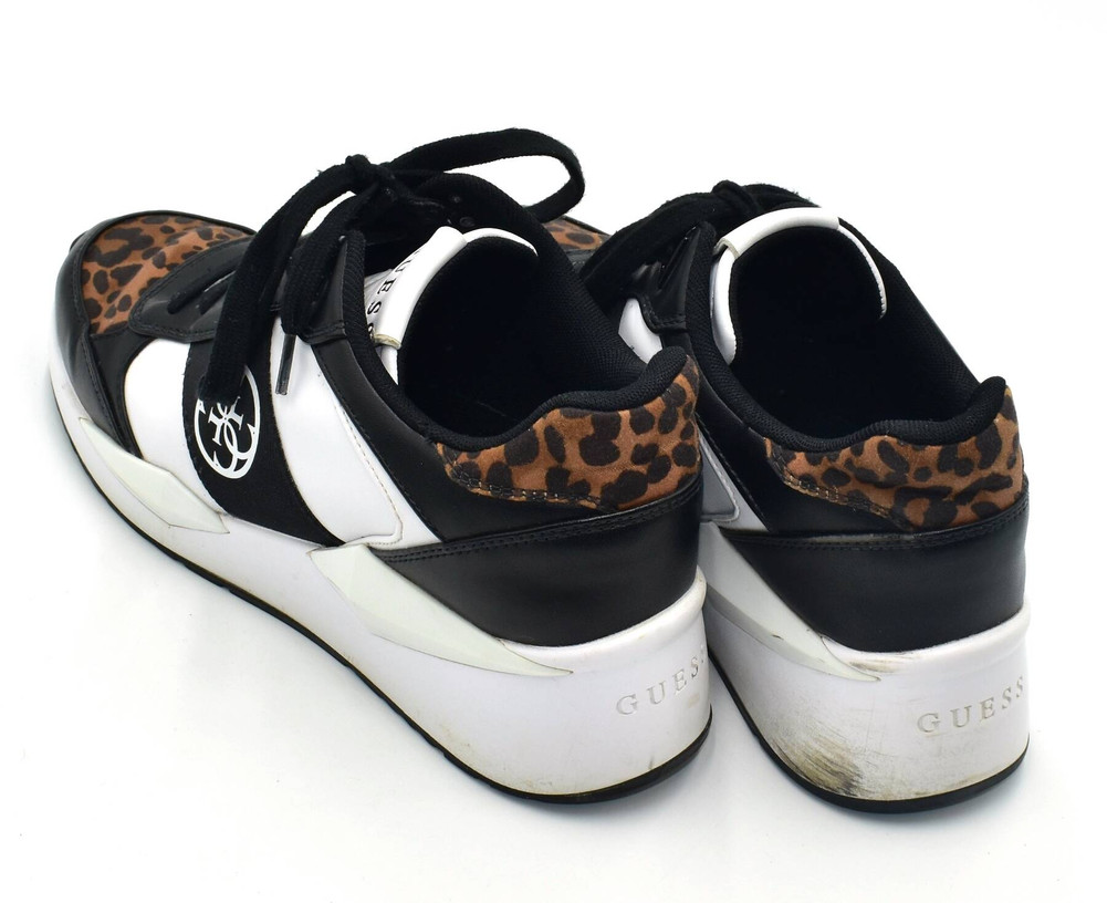 Guess TESHA 4G LOGO BUTY SPORTOWE damskie 40