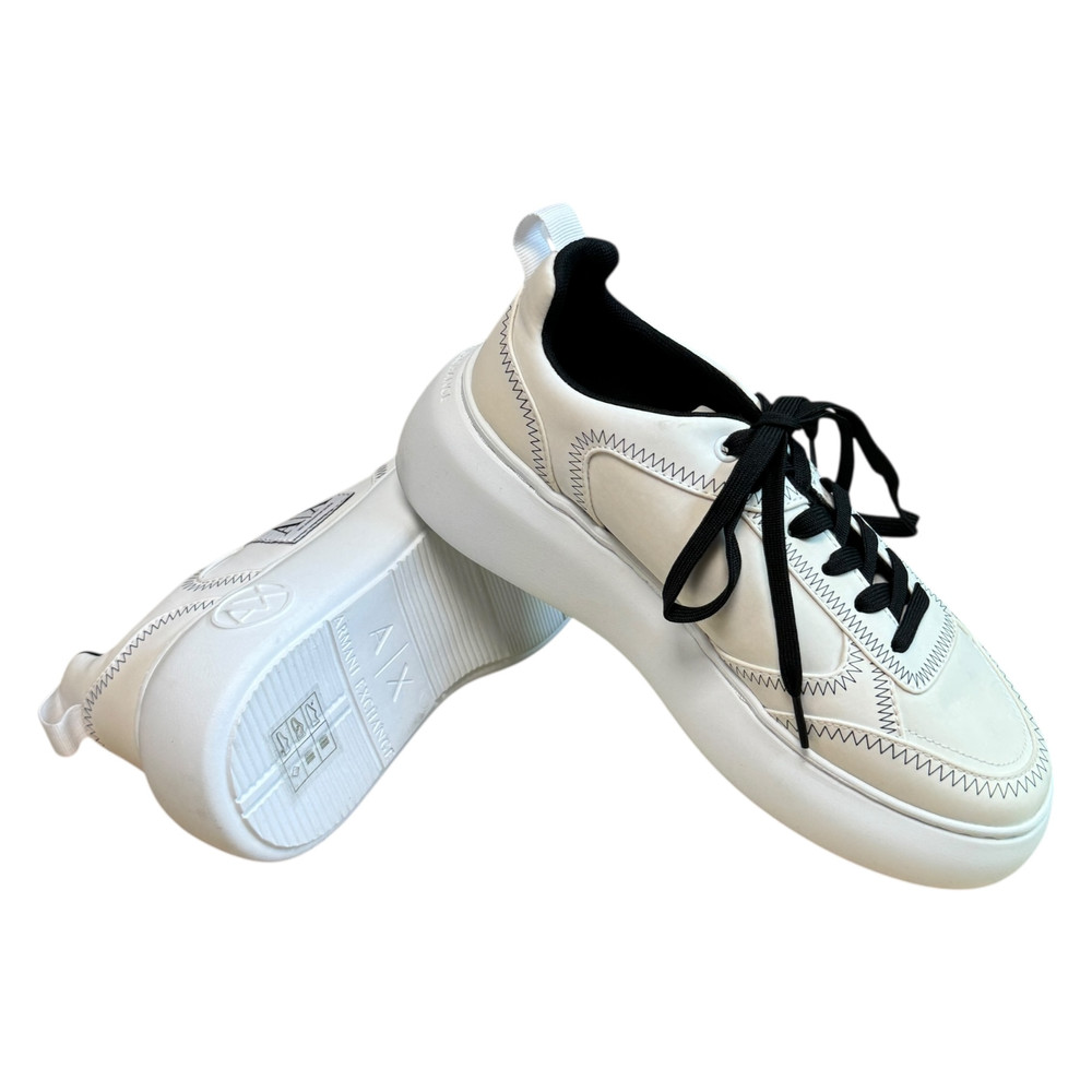 Armani Exchange BUTY SPORTOWE damskie 37