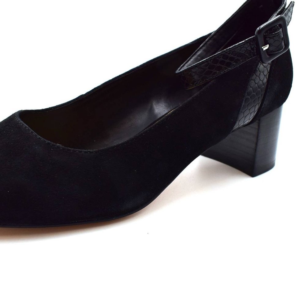 Pier one women's pumps 36