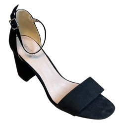 About You Alisha SANDAŁY damskie 40