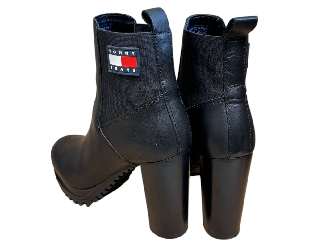 Tommy Jeans Tjw New Ess  BOTKI  damskie 38