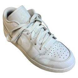 Nike Jordan 1 Low BUTY SPORTOWE damskie 39