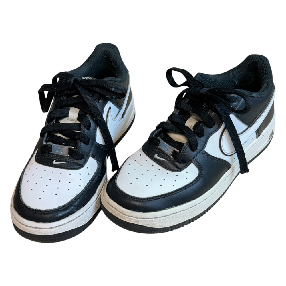 Nike AIR FORCE 1 LV8 2 BUTY SPORTOWE dziecięce 36,5