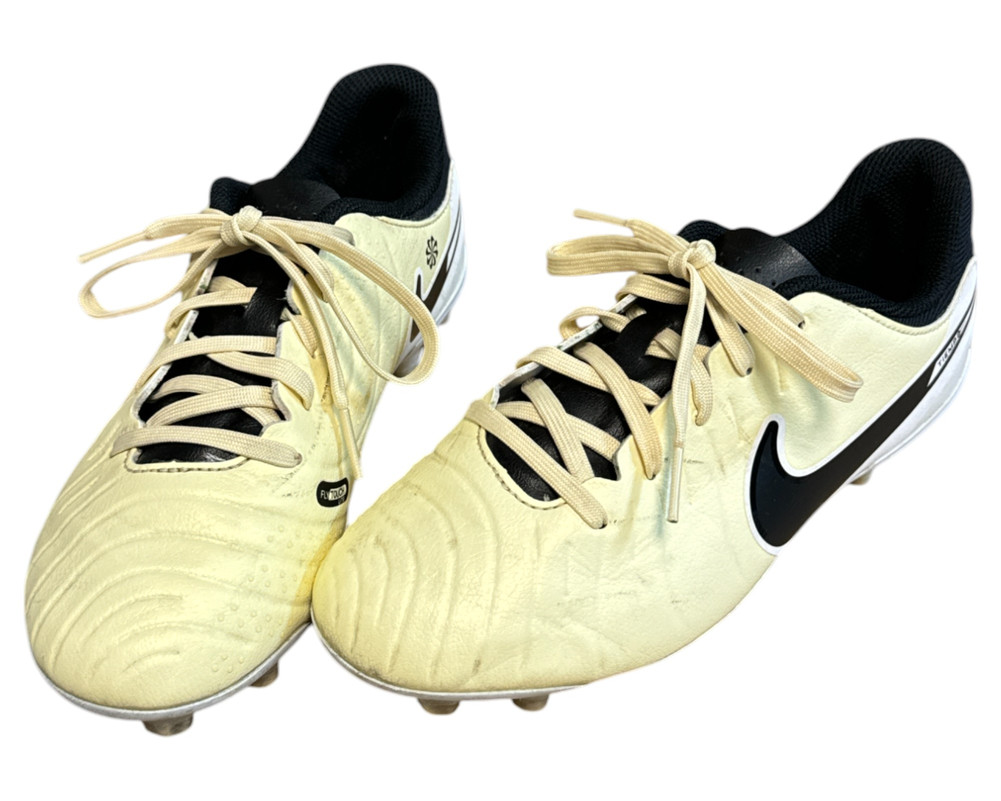 Nike Jr. Tiempo Legend 10 Academy FG BUTY SPORTOWE Korki dziecięce 36