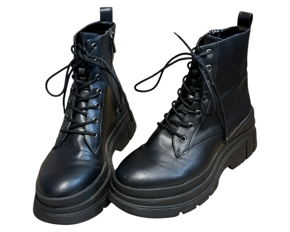 Bershka  BOTKI  damskie 39