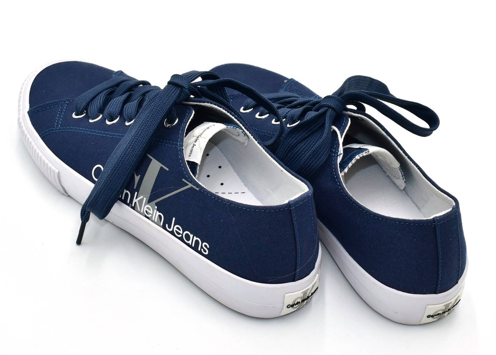 Calvin Klein Jeans Low Cut Lace-Up Sneaker TRAMPKI dziecięce 38/37