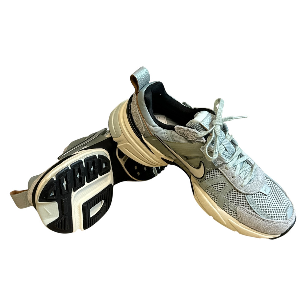 Nike V2K RUN BUTY SPORTOWE damskie 39