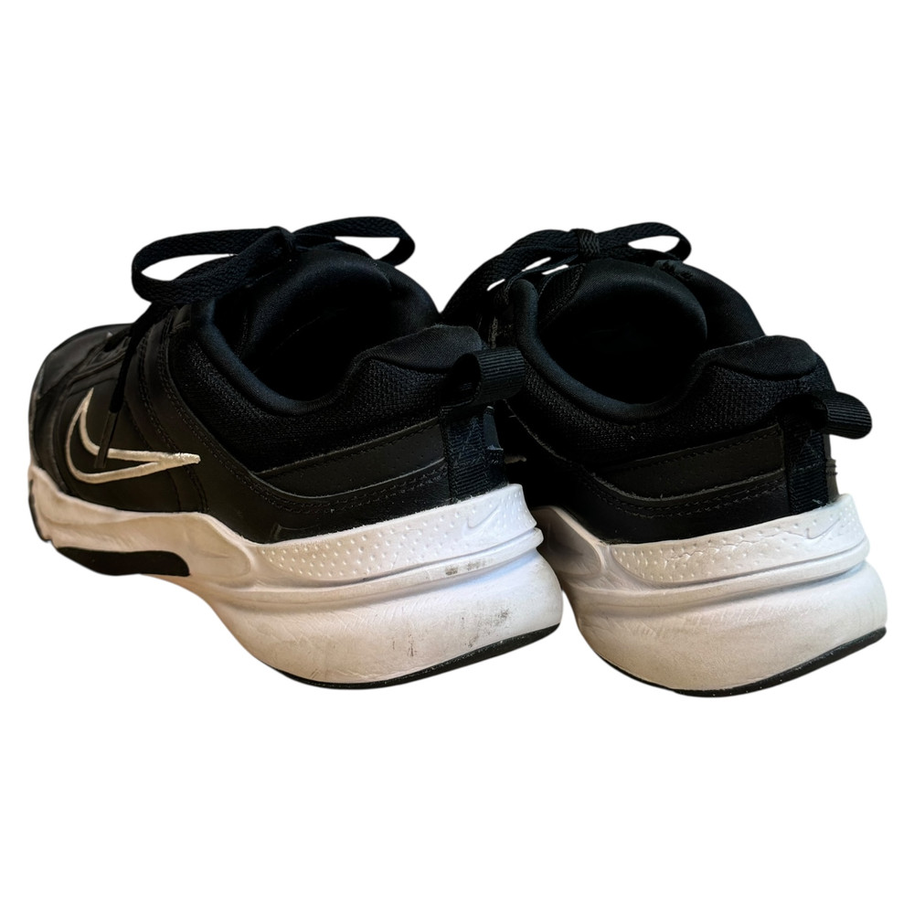 Nike Defyallday BUTY SPORTOWE damskie 38,5
