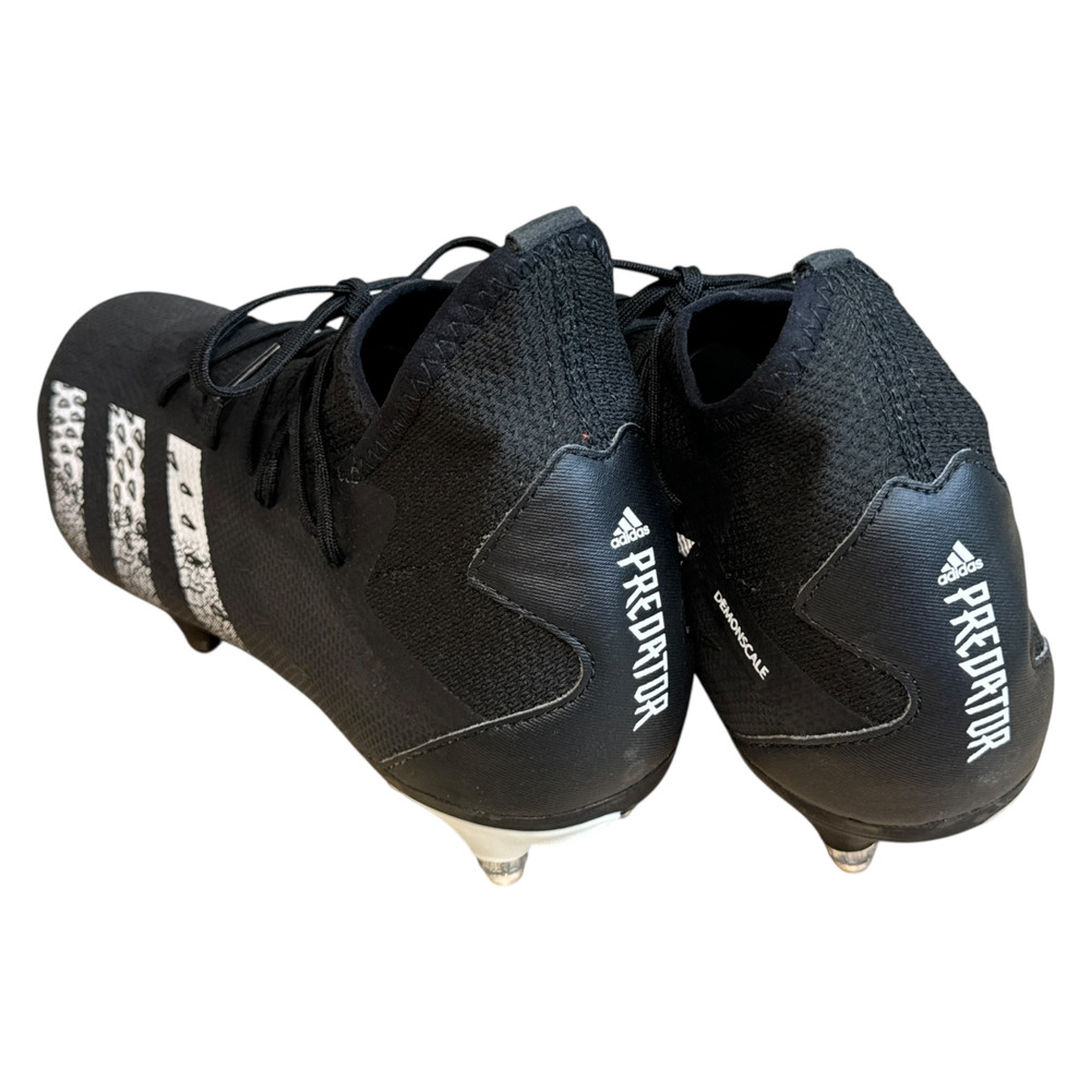 Adidas Predator Freak 3MG BUTY SPORTOWE korki męskie 42