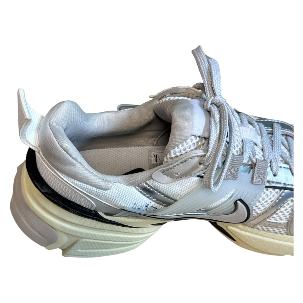 Nike V2K RUN BUTY SPORTOWE damskie 39